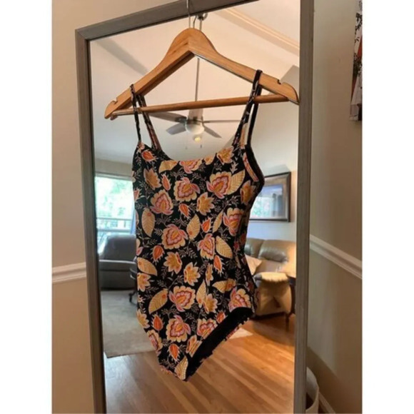 LOFT Beach One Piece Size Medium Floral‎ Yellow/Black - Picture 2 of 5